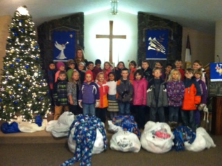 Hermosa 2nd Grade: Giving Tree Project for Children Home’s Society